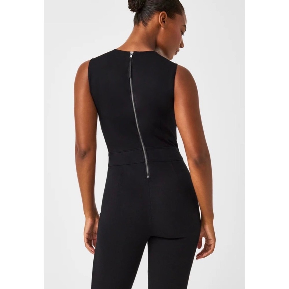 SPANX The Perfect Sleeveless Jumpsuit Black Medium NWT - Picture 6 of 8